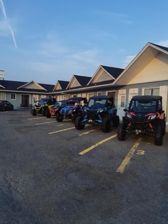 Motel Nanook Кеп-Чет Екстер'єр фото